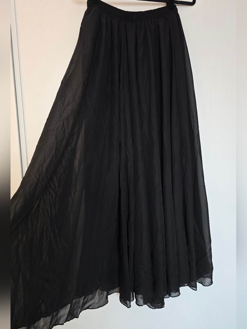 Black Flowy Formal Evening High-Waisted Maxi Skirt With Lining & Elastic Waist